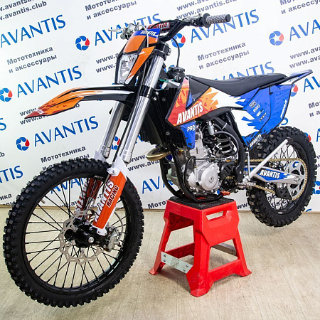 Мотоцикл Avantis Enduro 300 Pro/EFI (Design KT черный)